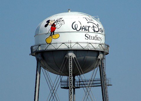 Disney Delays Moving Staff to Florida