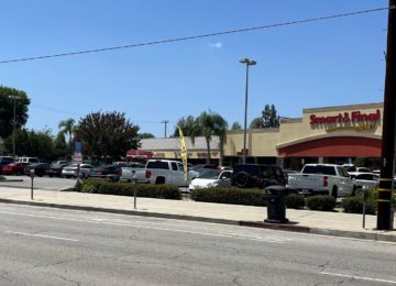Woodland Hills Shopping Center Sells for $25M