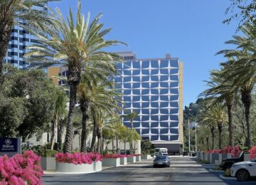 Universal Hotel Plans Expansion